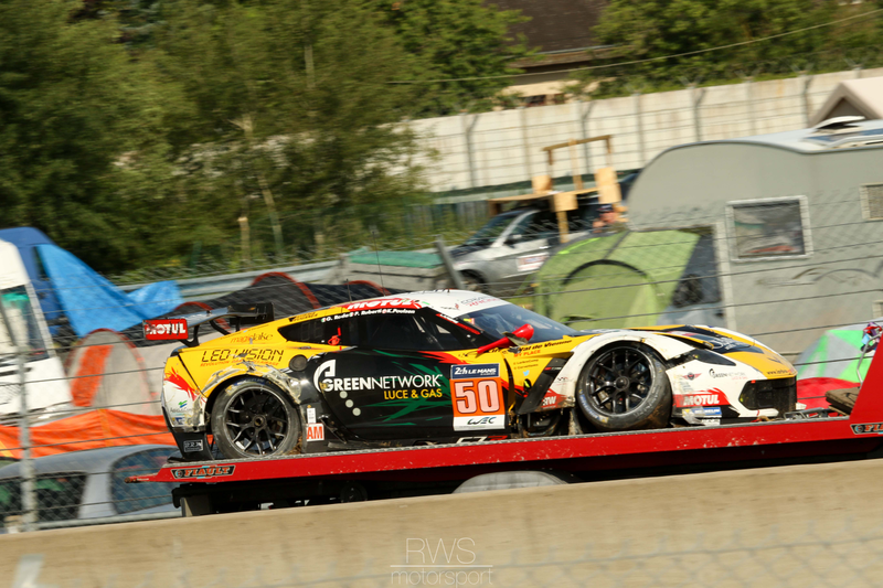 Illustration for article titled Le Mans 24hrs Photo Extravaganza